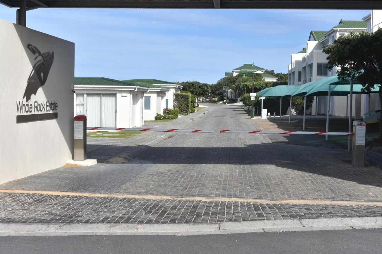 57 Whale Rock Estate Apartment Hermanus Exterior photo